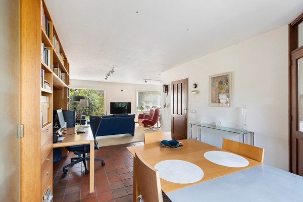 Foto - Te koop: Royale gezinswoning op uitstekende locatie!